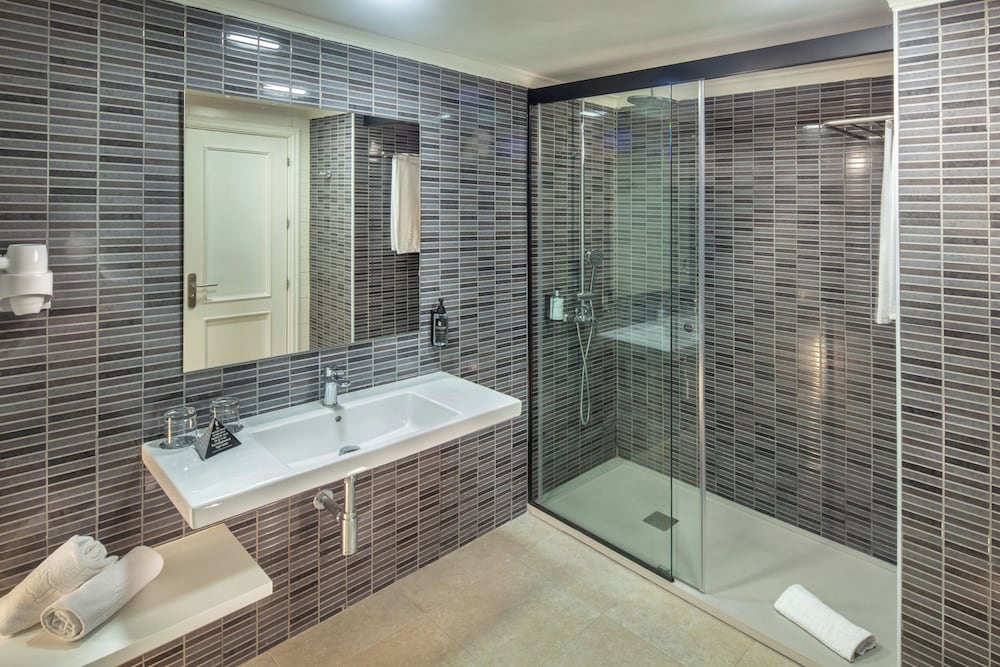 Hotel Princess Taurito - All Inclusive — Hotel rooms in Taurito, Canary Islands