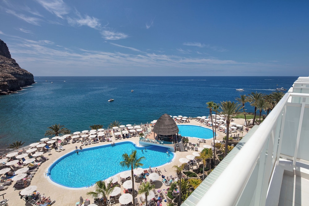 Hotel Princess Taurito - All Inclusive — Swimming pool in Taurito, Canary Islands