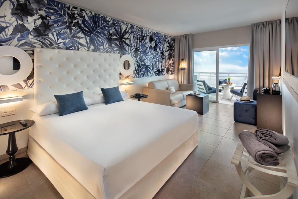 Hotel Princess Taurito - All Inclusive — Hotel rooms in Taurito, Canary Islands