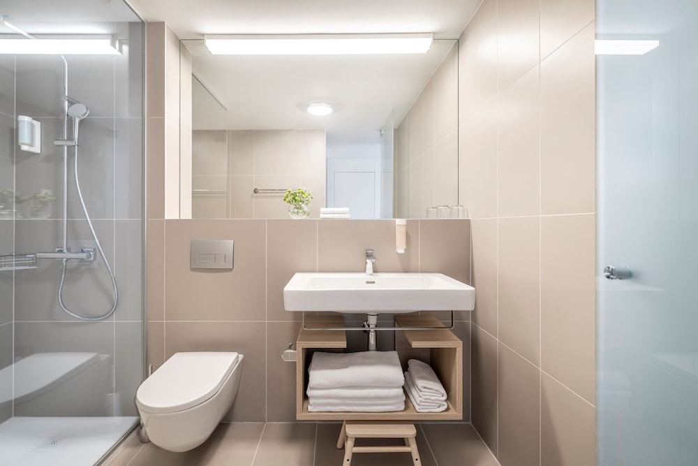 Valamar Tirena Hotel — Hotel rooms in Dubrovnik, Dubrovnik-Neretva
