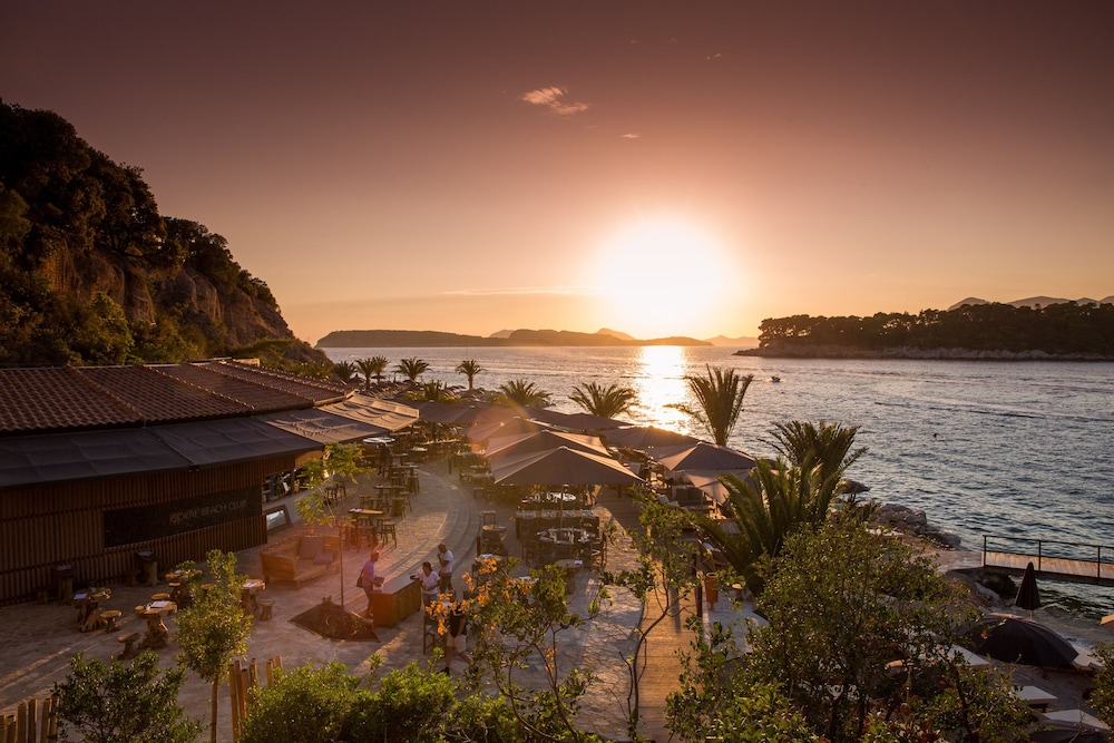Valamar Tirena Hotel — Beach in Dubrovnik, Dubrovnik-Neretva