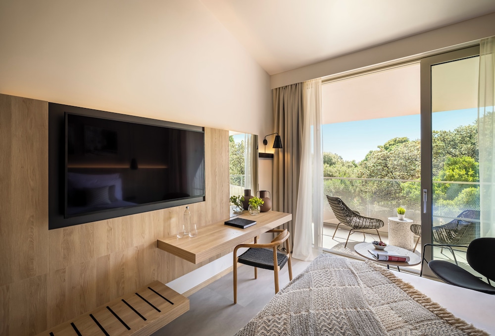 Valamar Tirena Hotel — Hotel rooms in Dubrovnik, Dubrovnik-Neretva