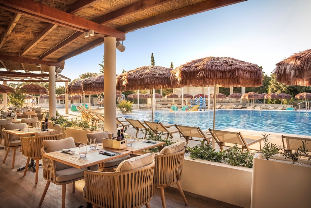 Valamar Tirena Hotel - zdjęcie 4