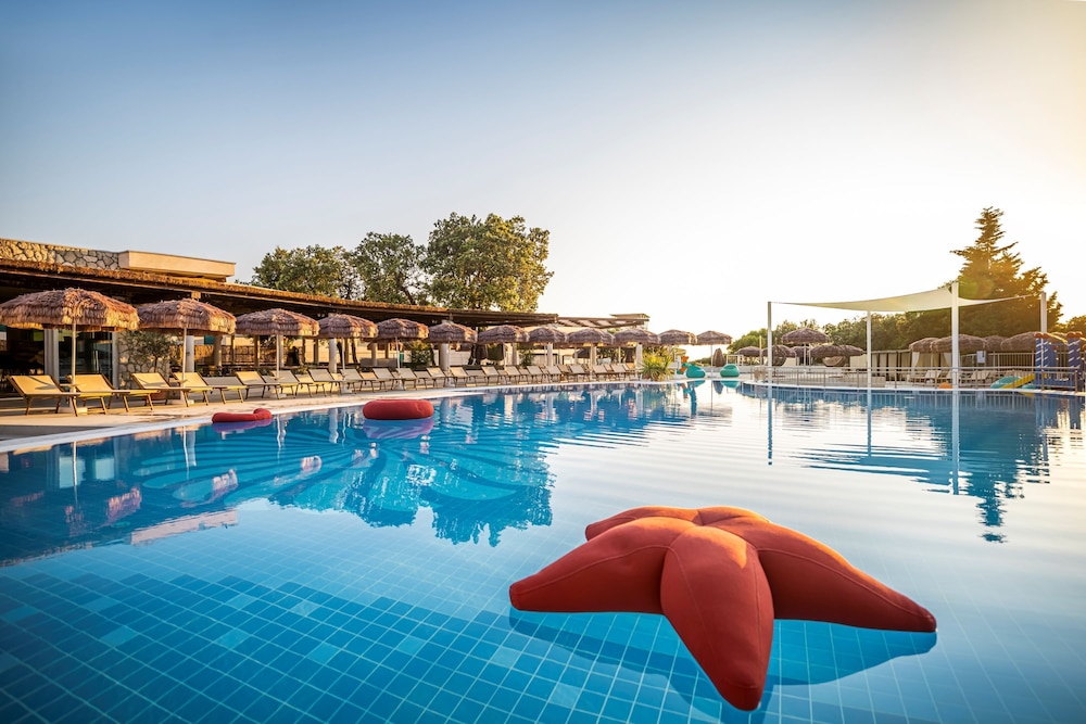 Valamar Tirena Hotel - zdjęcie 3
