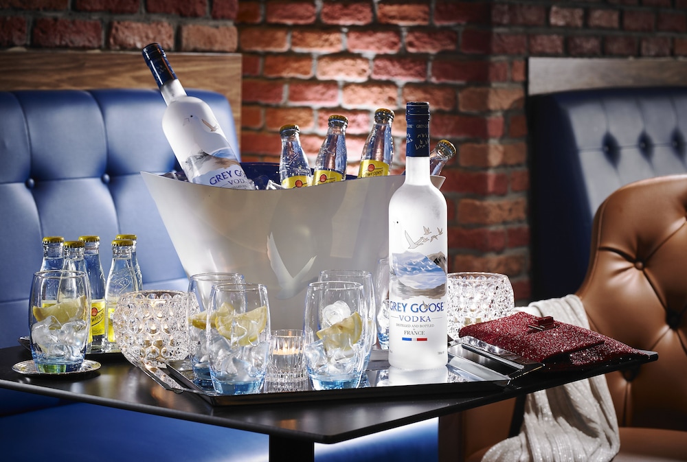 Temple Bar Hotel Dublin by The Unlimited Collection — Restaurant & bars in Dublin, Dublin City