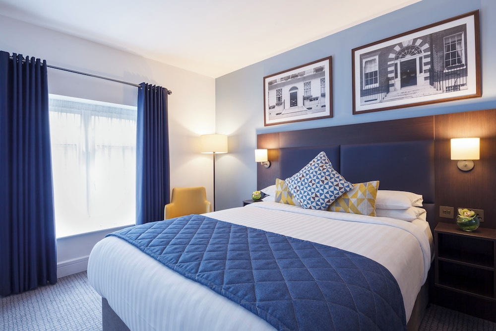 Temple Bar Hotel Dublin by The Unlimited Collection — Hotel rooms in Dublin, Dublin City