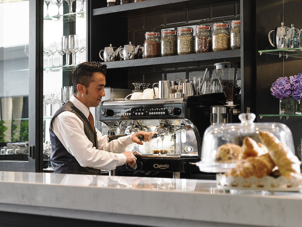 Temple Bar Hotel Dublin by The Unlimited Collection — Restaurant & bars in Dublin, Dublin City
