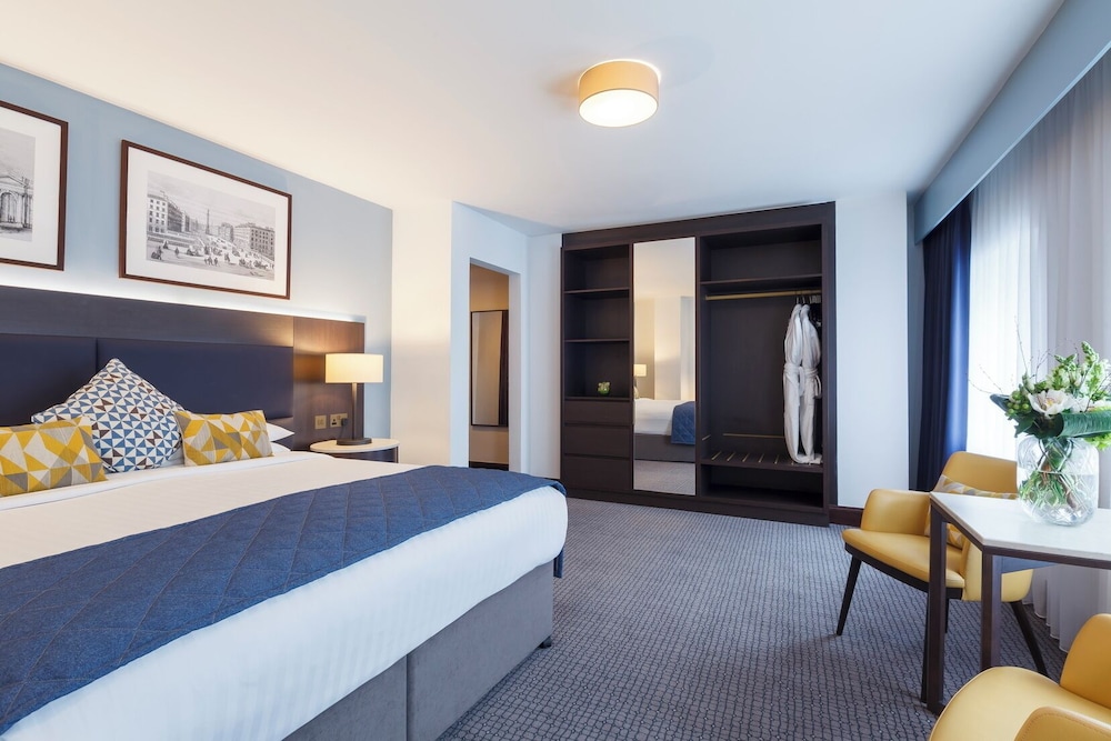 Temple Bar Hotel Dublin by The Unlimited Collection — Hotel rooms in Dublin, Dublin City