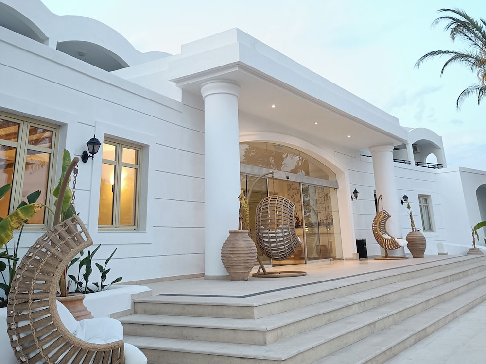 Grecotel Casa Paradiso — Hotel building in Marmari (Kos), South Aegean