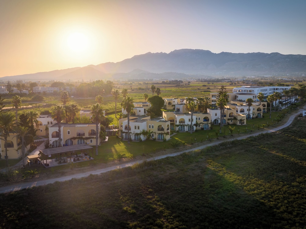 Grecotel Casa Paradiso — Hotel building in Marmari (Kos), South Aegean