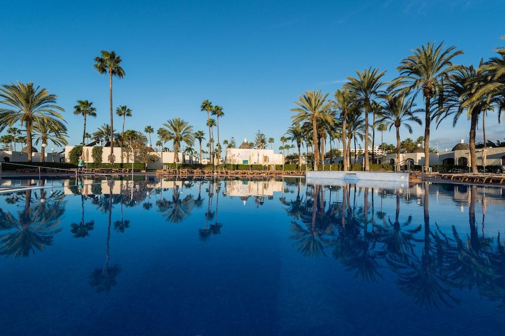 HD Parque Cristóbal Gran Canaria image