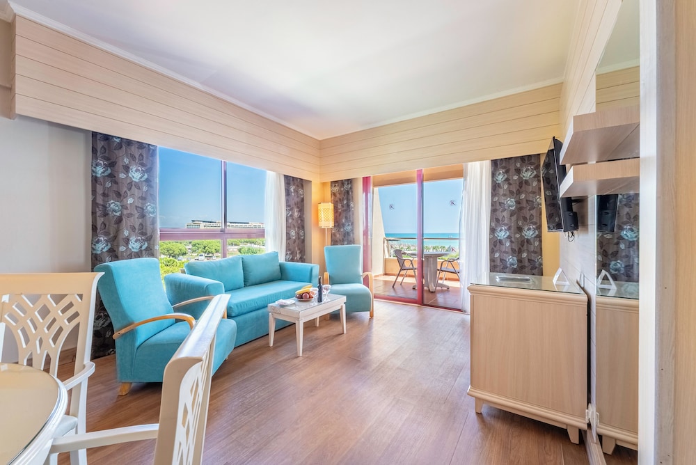 Hotel Kaya Belek - All Inclusive — Rooms in Belek