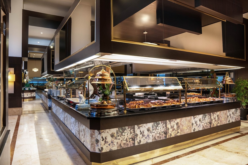 Hotel Kaya Belek - All Inclusive — Restaurant in Belek