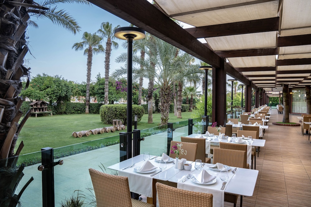 Hotel Kaya Belek - All Inclusive — Restaurant in Belek