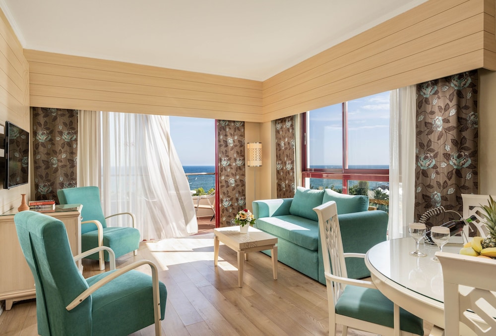 Hotel Kaya Belek - All Inclusive — Rooms in Belek