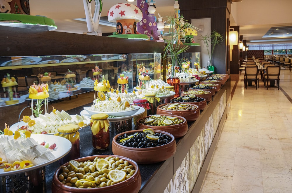 Hotel Kaya Belek - All Inclusive — Restaurant in Belek