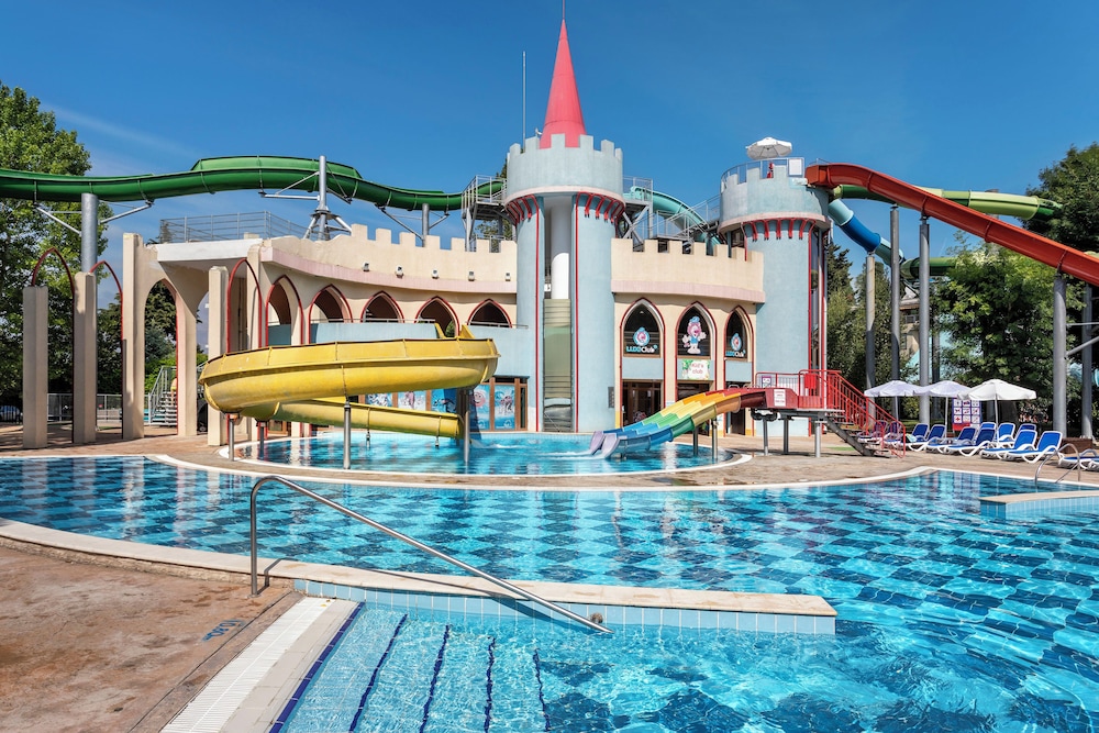 Sol Nessebar Bay - All Inclusive — Swimming pool in Nessebar, Burgas Region