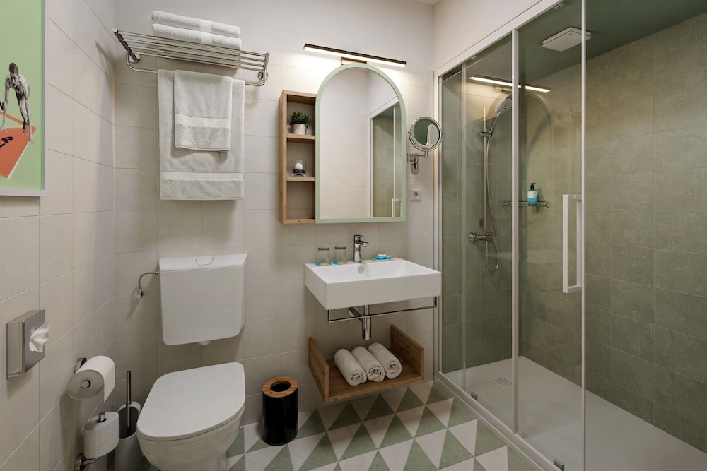 Sunny Poreč by Valamar — Hotel rooms in Poreč, Istria