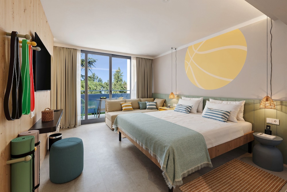 Sunny Poreč by Valamar — Hotel rooms in Poreč, Istria