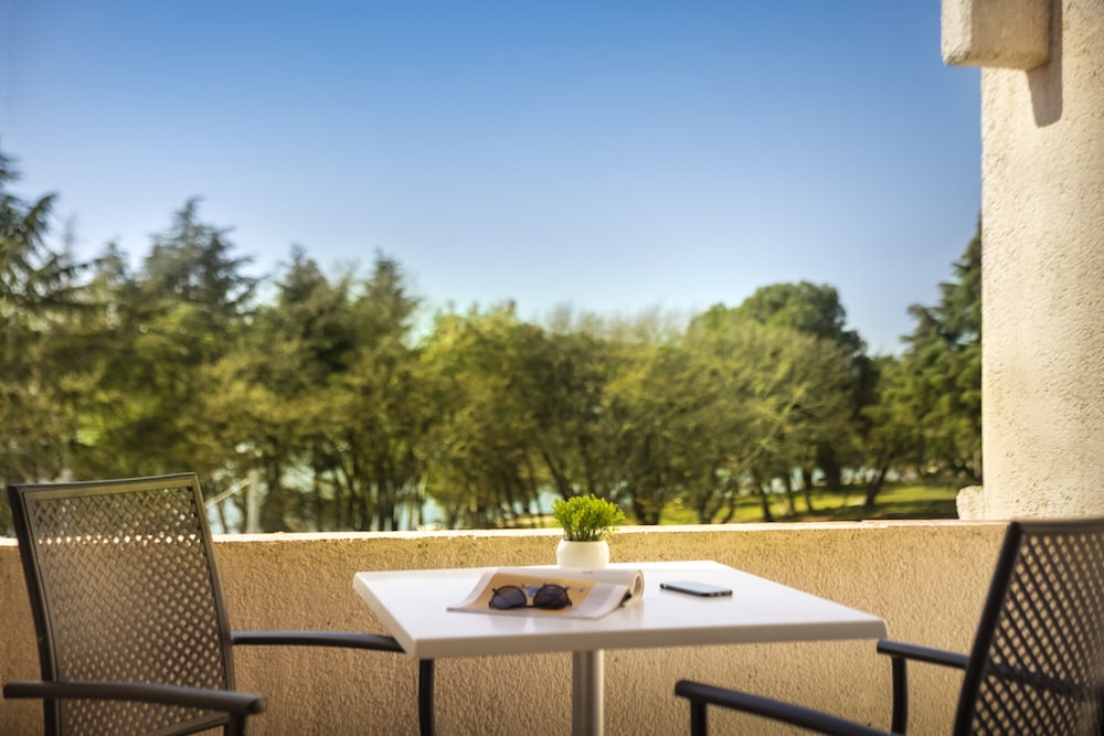 Rubin Sunny Hotel — Hotel rooms in Poreč, Istria