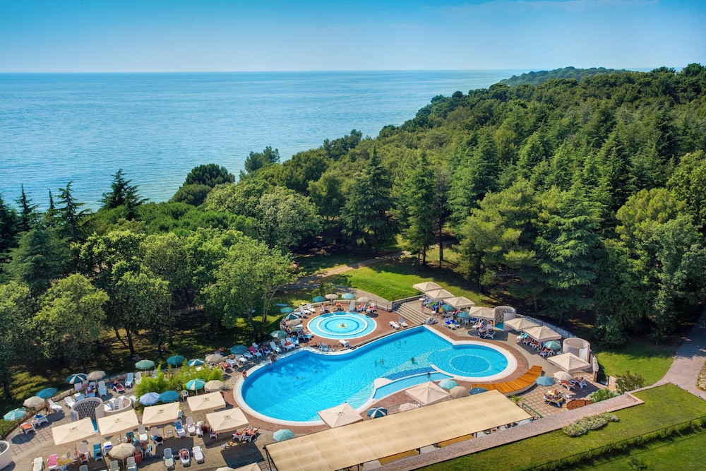 Rubin Sunny Hotel — Main photo in Poreč, Istria