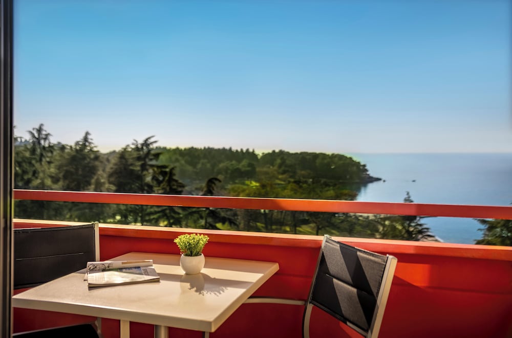 Rubin Sunny Hotel — Hotel rooms in Poreč, Istria