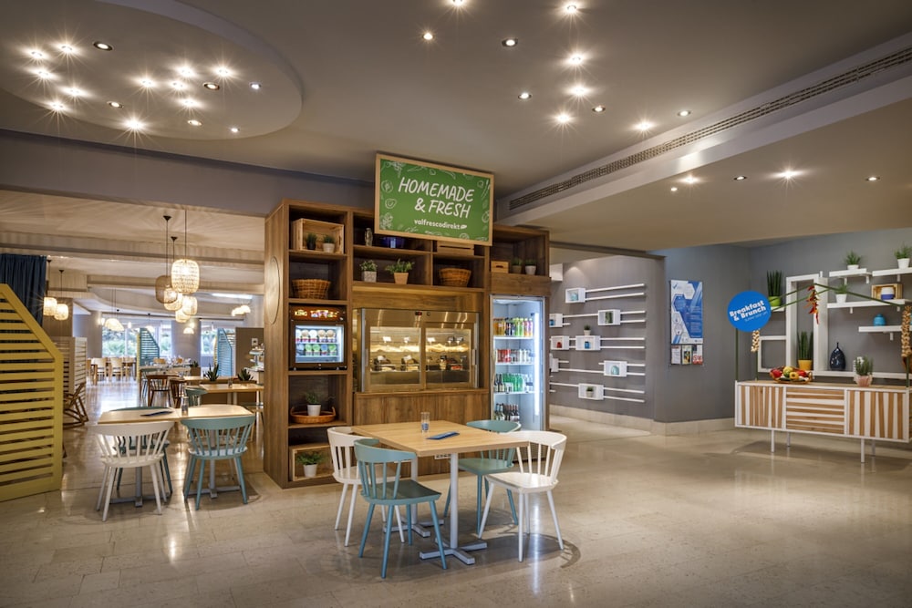 Rubin Sunny Hotel — Restaurant & bars in Poreč, Istria
