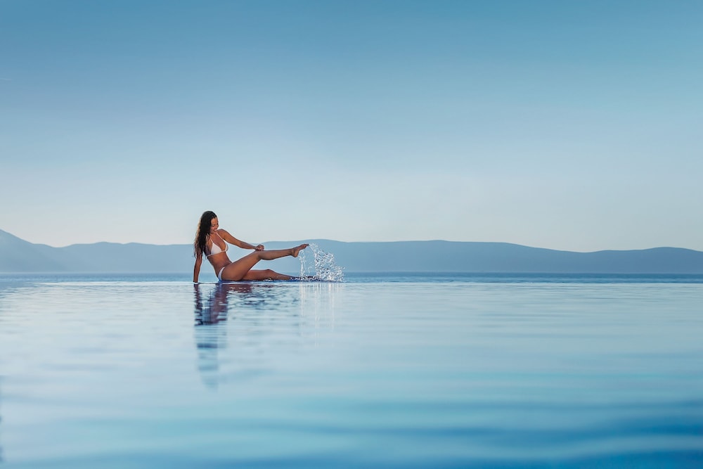 Hotel & Casa Valamar Sanfior — Swimming pool in Labin, Istria
