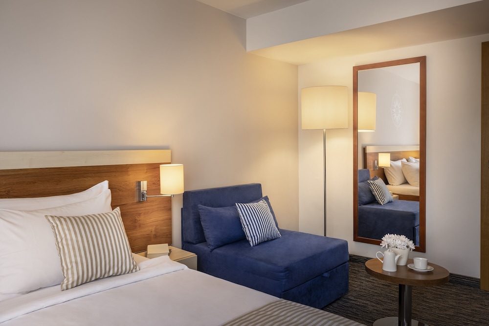 Hotel & Casa Valamar Sanfior — Hotel rooms in Labin, Istria