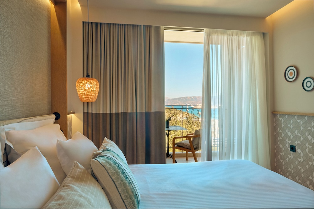 Zeus Eleva Mirabello Bay — Hotel rooms in Elounda