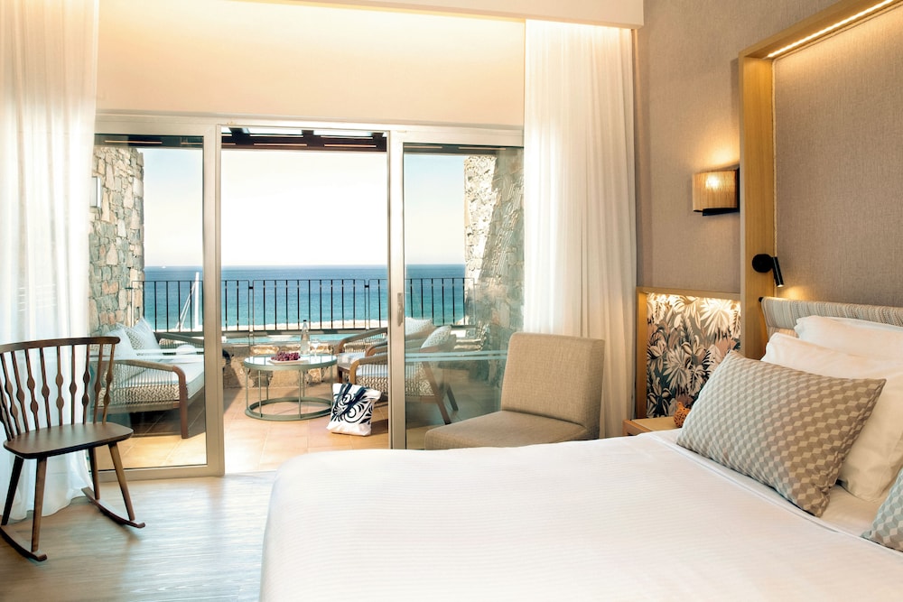 Zeus Eleva Mirabello Bay — Hotel rooms in Elounda