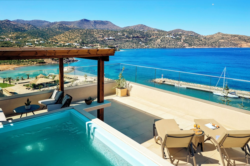 Zeus Eleva Mirabello Bay — Swimming pool in Elounda