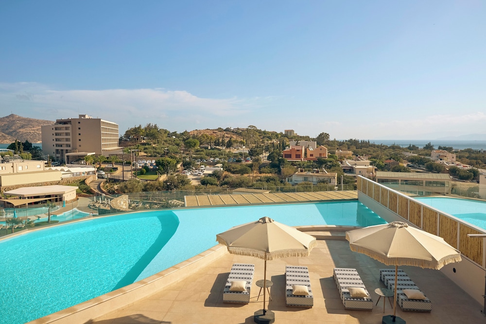 Zeus Eleva Mirabello Bay — Swimming pool in Elounda