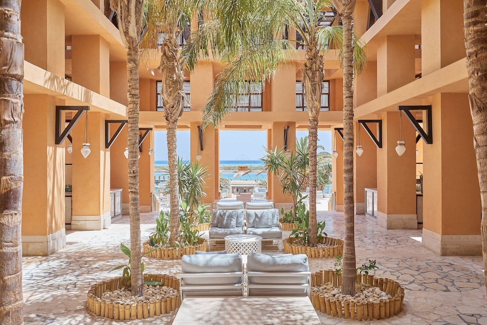 Sheraton Miramar Resort El Gouna — Hotel building in El Gouna, Red Sea
