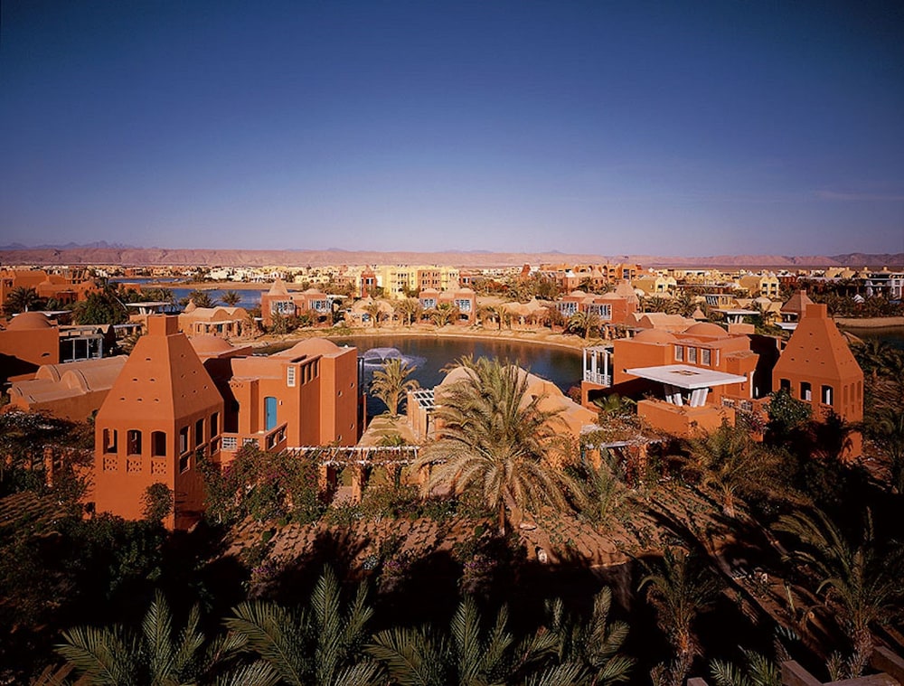 Sheraton Miramar Resort El Gouna — Hotel building in El Gouna, Red Sea