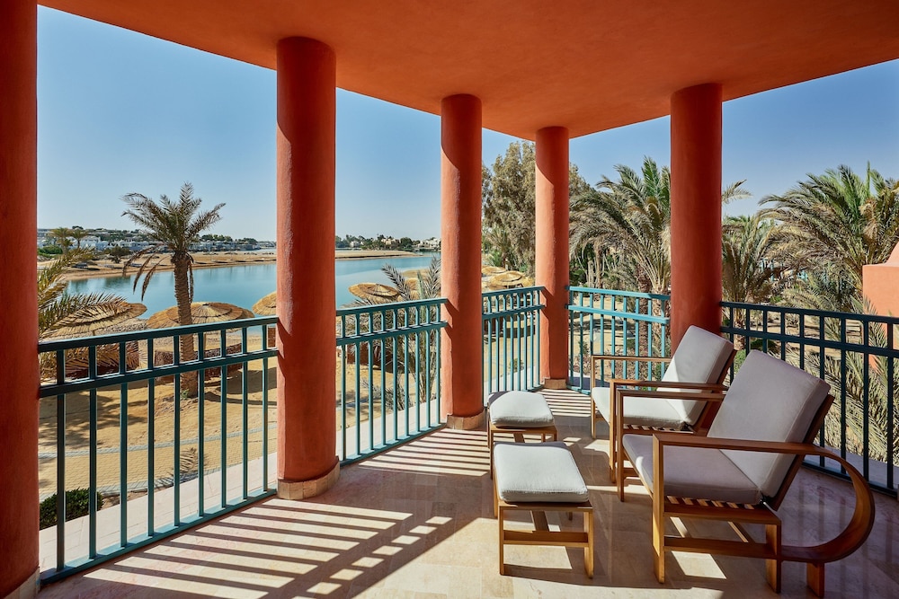 Sheraton Miramar Resort El Gouna — Hotel building in El Gouna, Red Sea