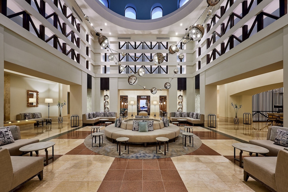 Sheraton Miramar Resort El Gouna — Hotel building in El Gouna, Red Sea