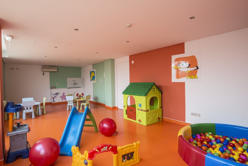 Vila Gale Atlantico Resort Hotel — Attractions for children in Albufeira, Faro