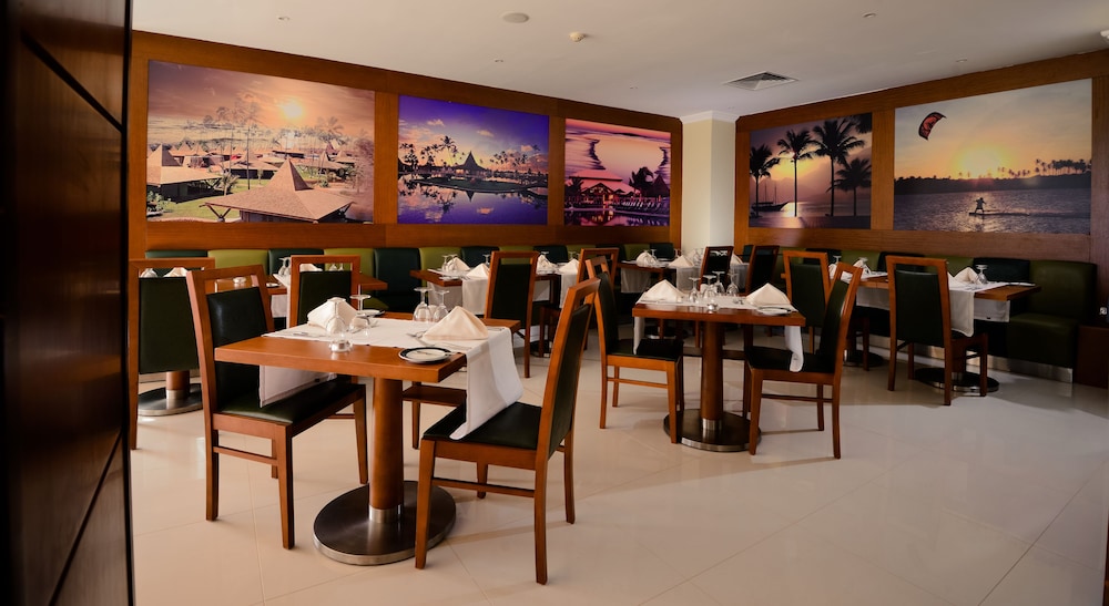 Vila Gale Atlantico Resort Hotel — Restaurant & bars in Albufeira, Faro