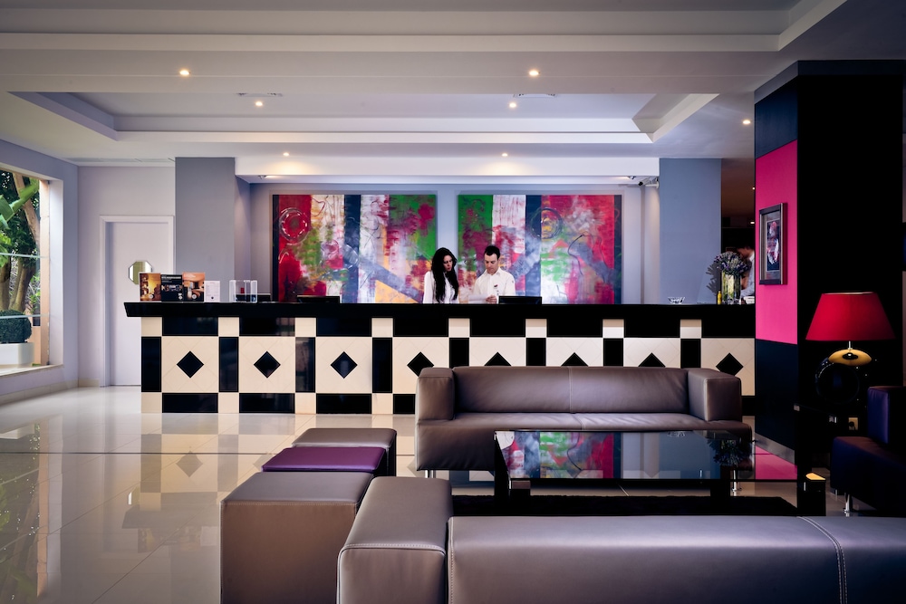 Vila Gale Atlantico Resort Hotel — Hotel building in Albufeira, Faro