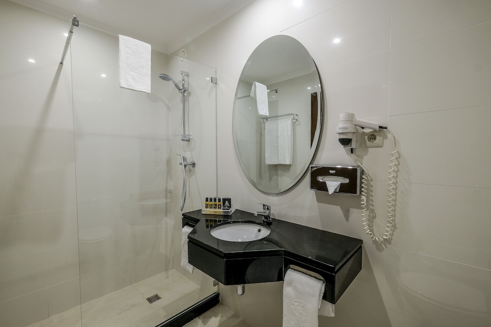 Vila Gale Atlantico Resort Hotel — Hotel rooms in Albufeira, Faro