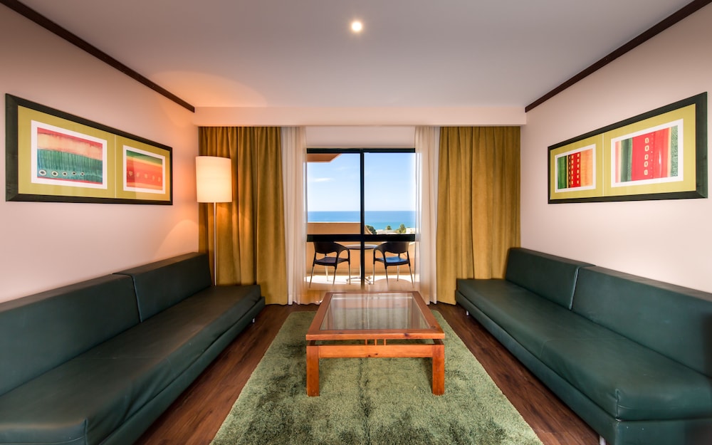 Vila Gale Atlantico Resort Hotel — Hotel rooms in Albufeira, Faro