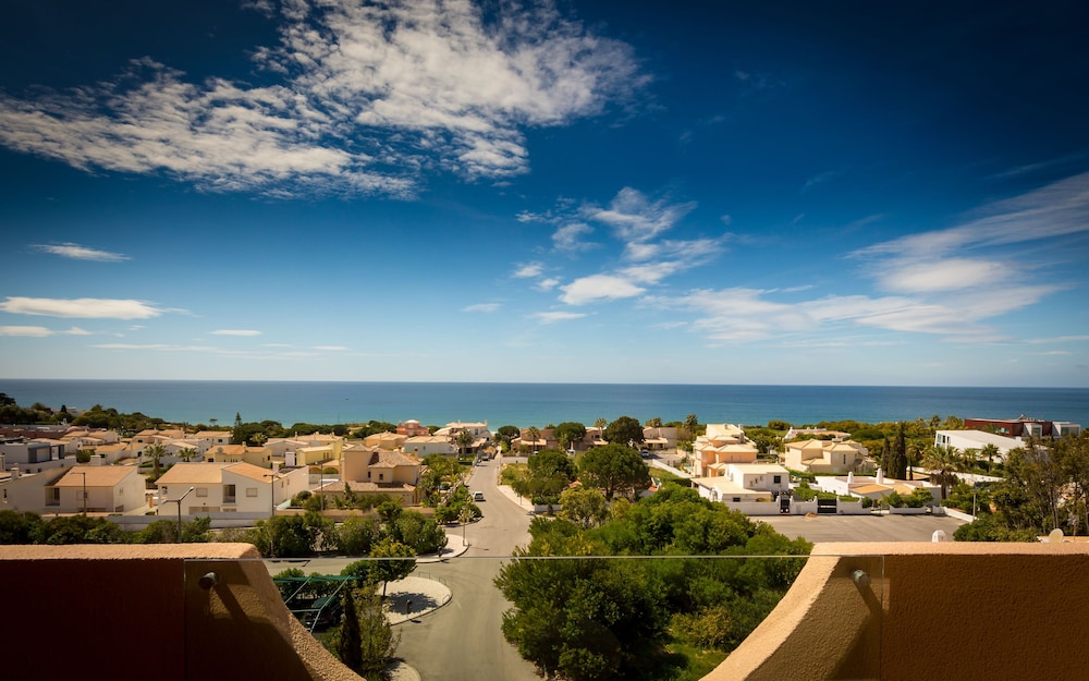 Vila Gale Atlantico Resort Hotel — Attractions in the area in Albufeira, Faro