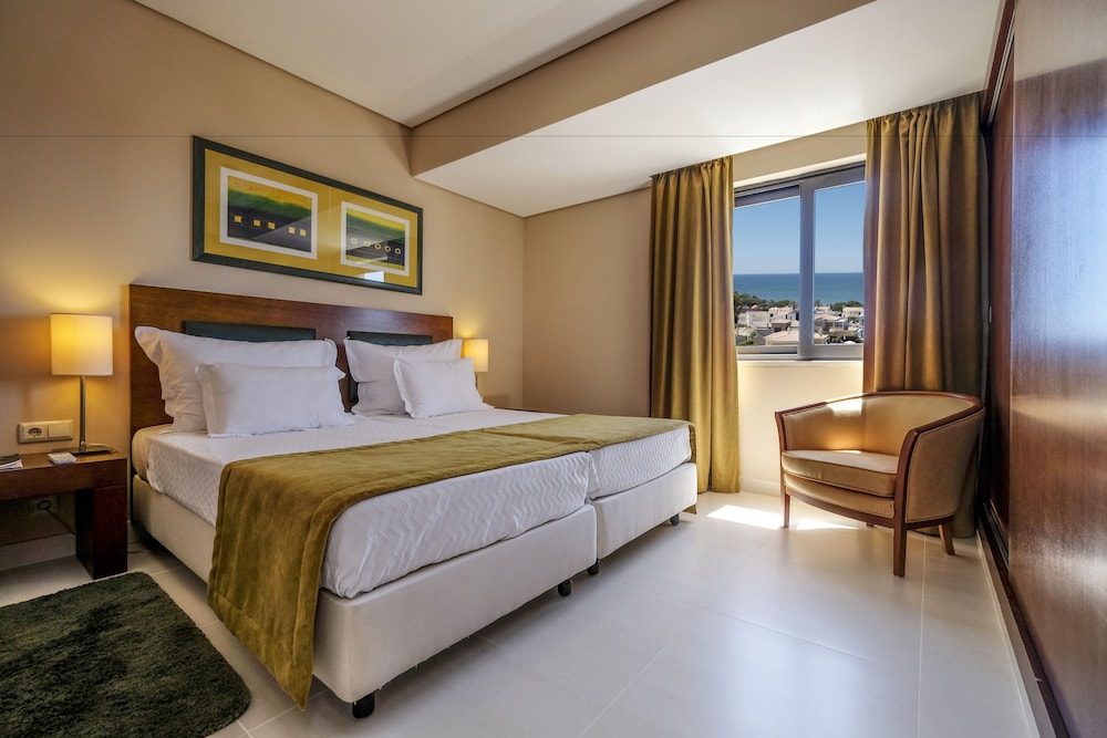 Vila Gale Atlantico Resort Hotel — Hotel rooms in Albufeira, Faro