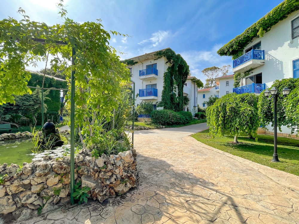 Belconti Resort Hotel - All Inclusive — Outdoor in Belek
