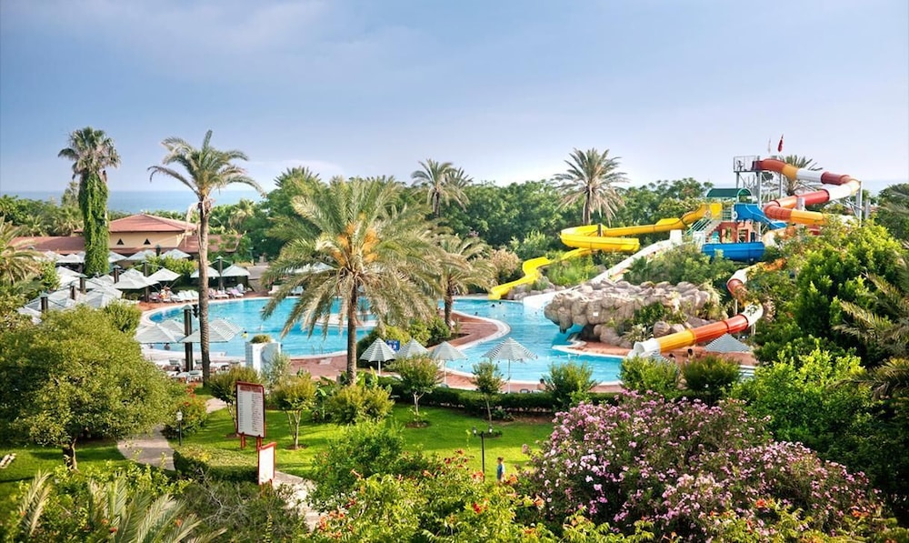 Belconti Resort Hotel - All Inclusive — Pool in Belek