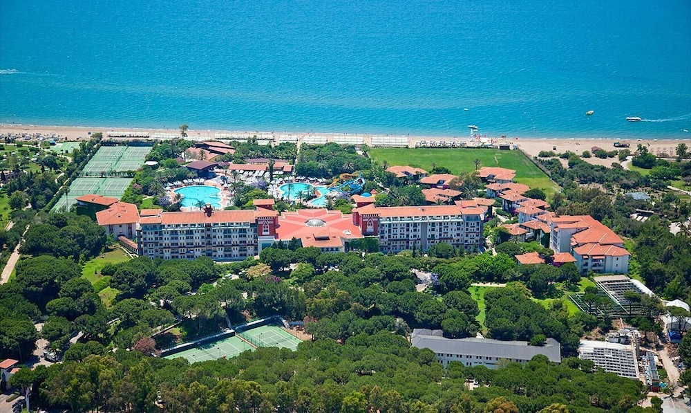 Belconti Resort Hotel - All Inclusive — Outdoor in Belek