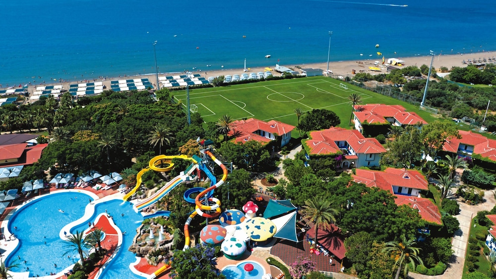 Belconti Resort Hotel - All Inclusive — Outdoor in Belek