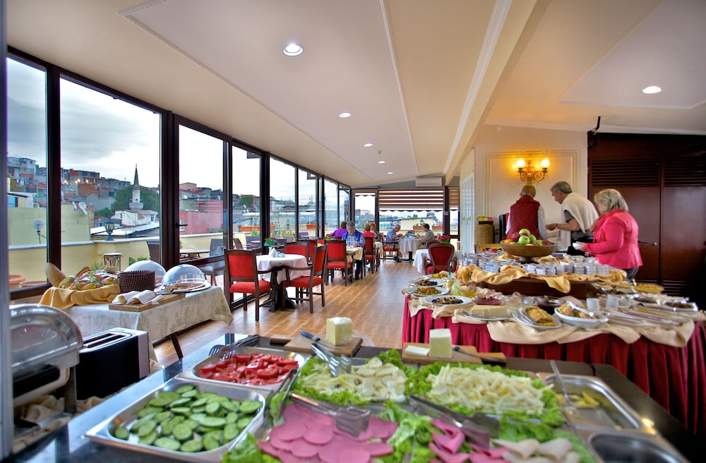 Amber Hotel - Special Class — Restaurant & bars in Istanbul, Istanbul