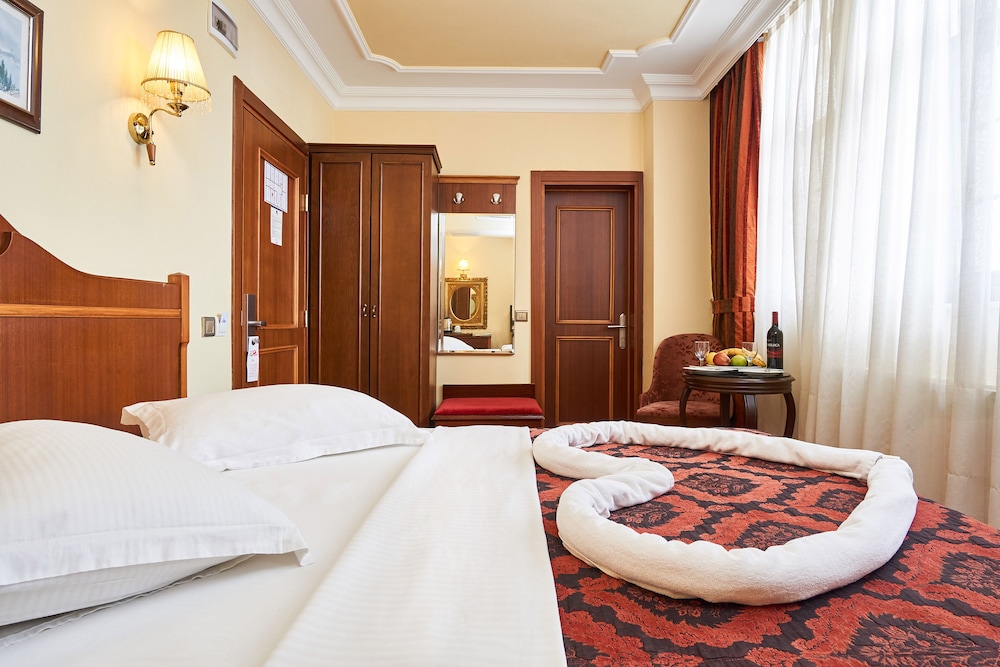 Amber Hotel - Special Class — Hotel rooms in Istanbul, Istanbul